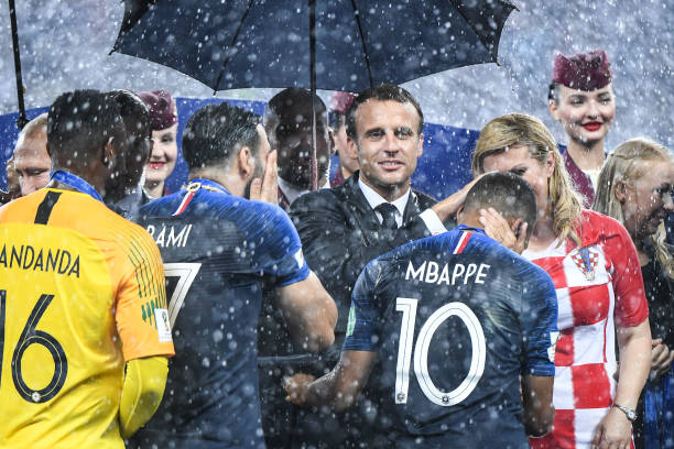 待着曼联 待着曼联