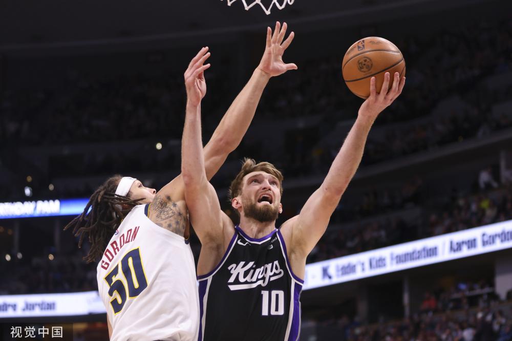 托马斯与篮 托马斯与篮