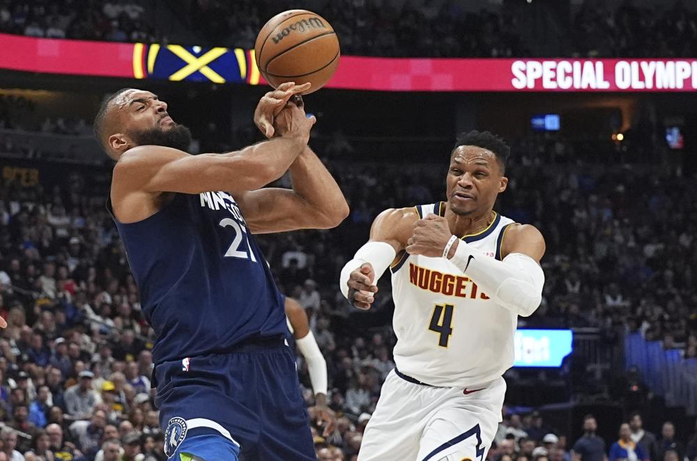 他总能利用 他总能利用